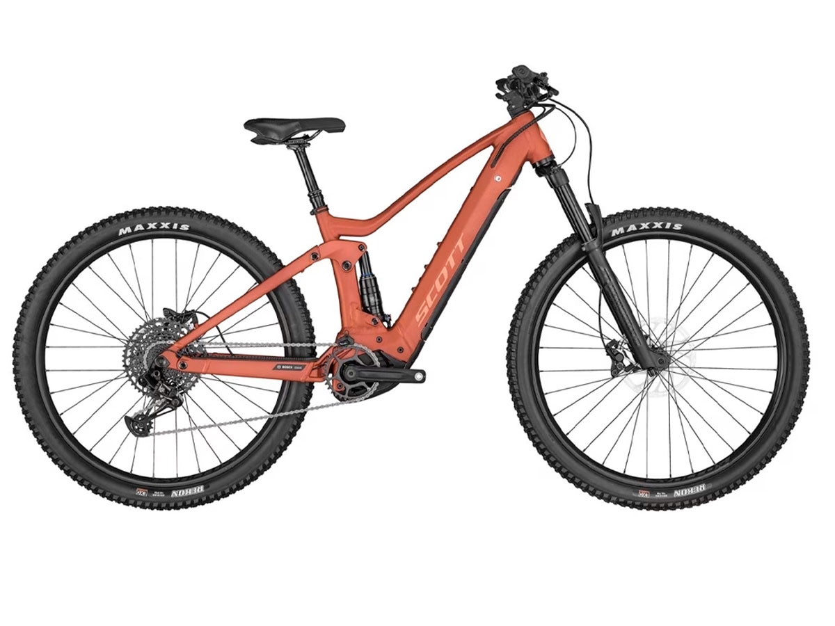 REEMPLAZAR con nombre de modelo